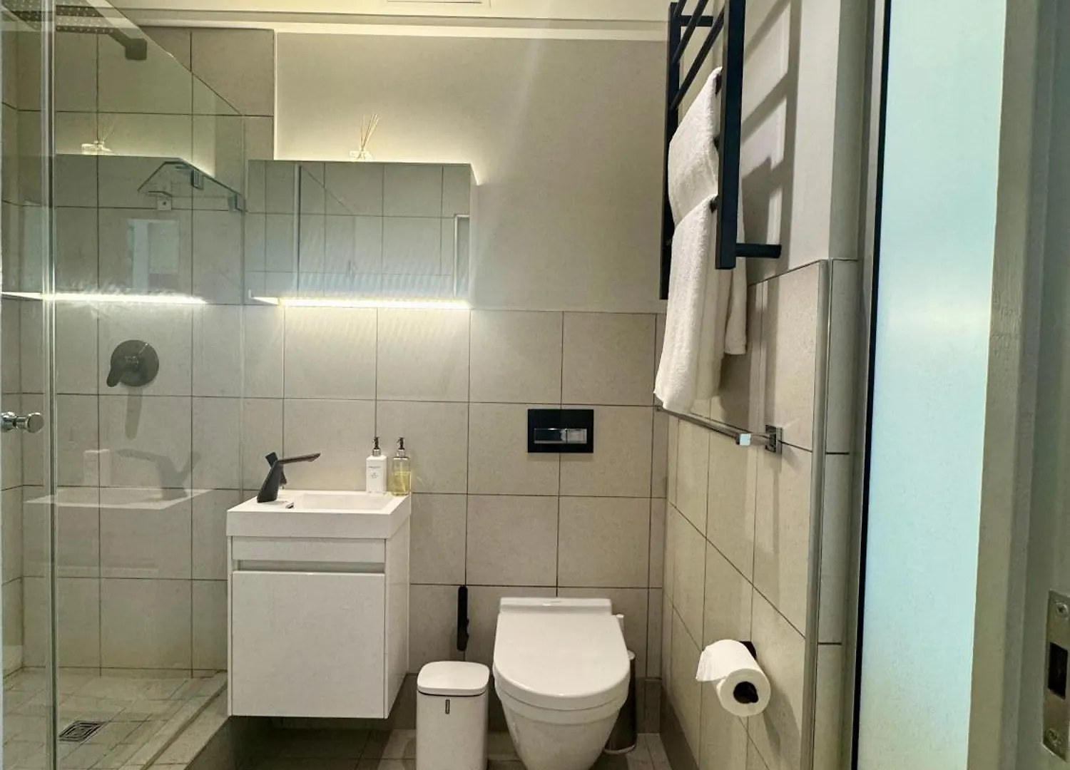 Azure Pod Apartment Cape Town